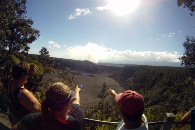 Small-Group Big Island Tour: Hawaii Volcanoes National Park and Kona Coffee Farm - Steam vents, Halema’uma’u, and Kilauea