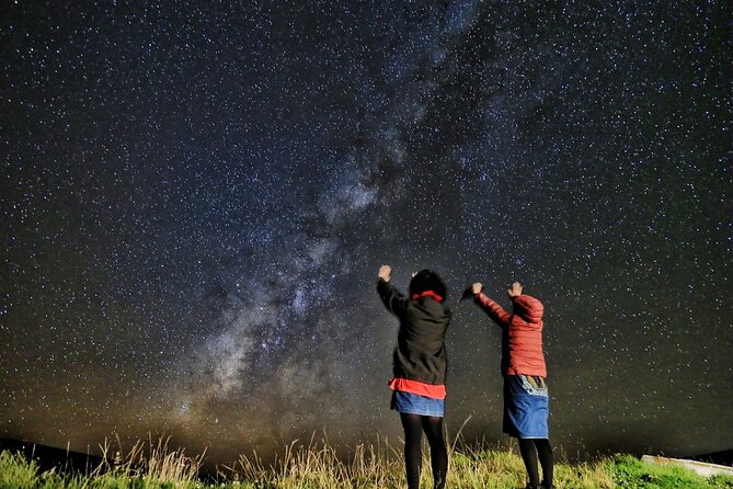 Small Group Big Island Twilight Volcano and Stargazing Tour - Sweet bread and malasadas at Punaluʻu Bake Shop