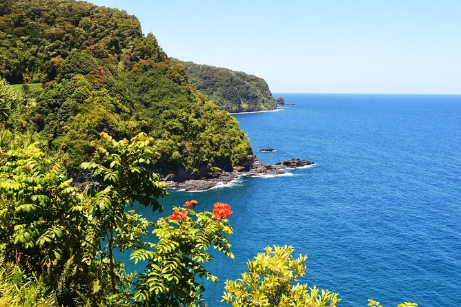 Small-Group Road to Hana Luxury Tour - Kaumahina State Wayside Park