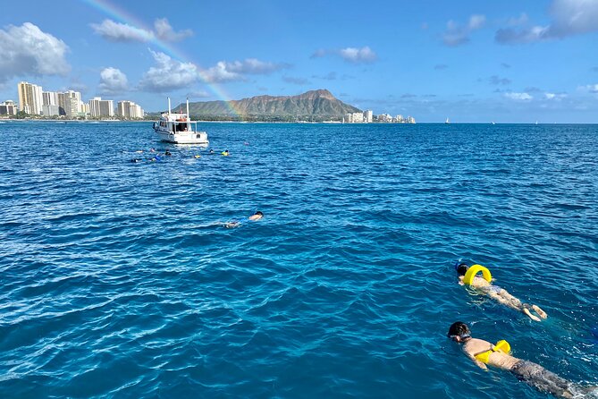Small Group Turtle Canyon Snorkel in Waikiki (Boat Tour) - Leaving Honolulu for Waikiki’s reef