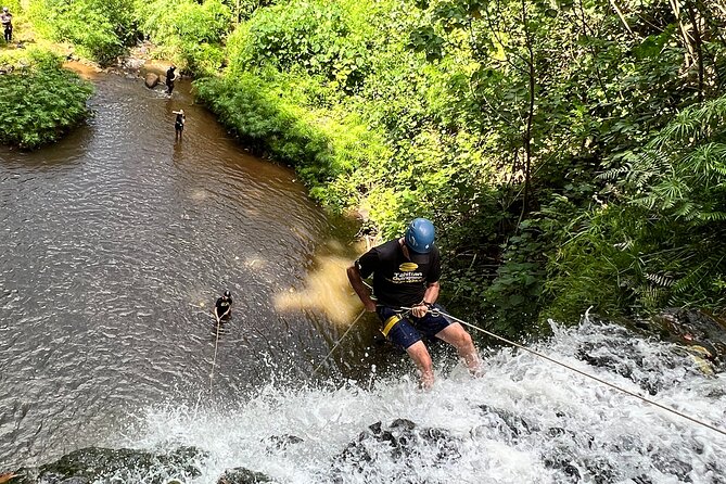Small Group Waterfall Rappel in Lihue, Kauai - Learning the ropes before the first waterfall
