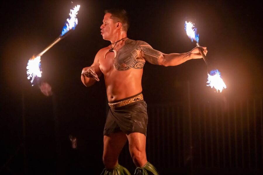 South Maui: Gilligans' Island Luau with Dinner and Drinks - A small Kihei luau with a personal feel