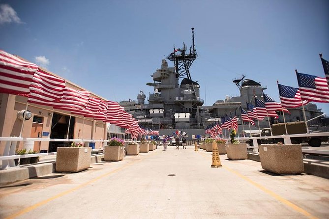 The Best of Pearl Harbor Full Day Tour - The National Cemetery of the Pacific