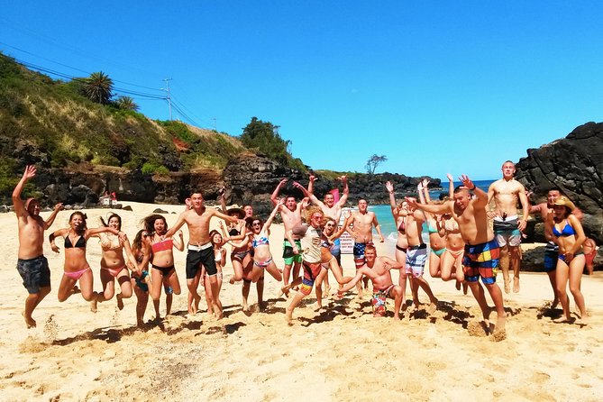 Tour of North Shore & Waimea Waterfall - The guide can make or break the day