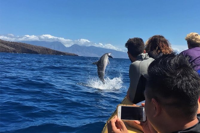 Ultimate 4 Hour Lanai Snorkel and Dolphin Encounter - The crossing to Lanai