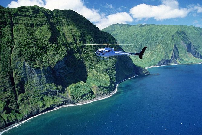 West Maui and Molokai Special 45-Minute Helicopter Tour - Preparing for the heliport